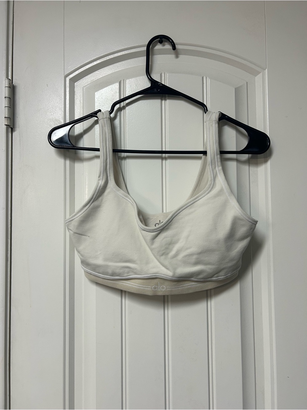 ALO Yoga Cream Scoop Bralette Crop Top